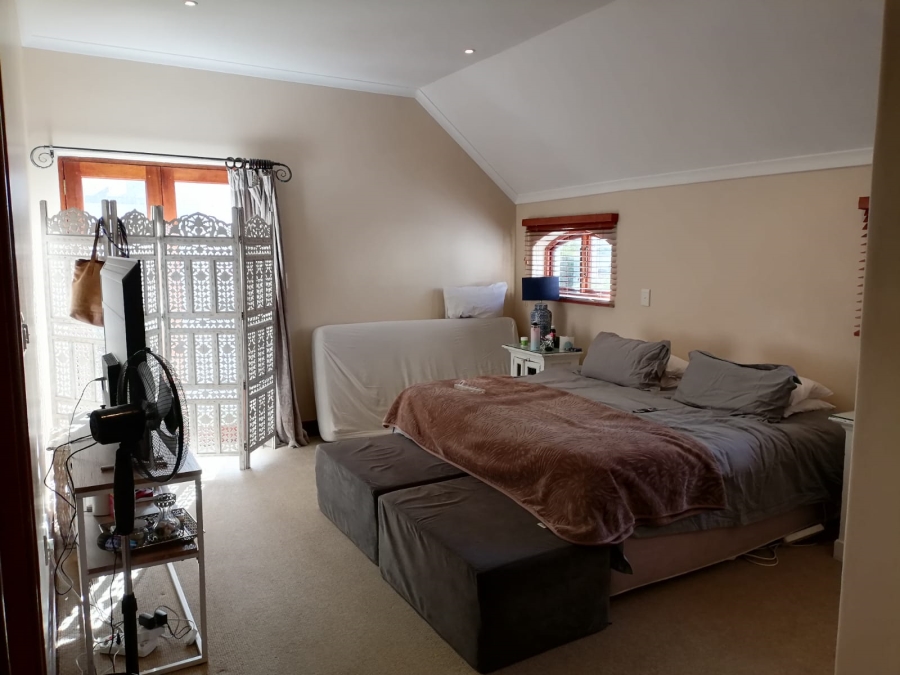 To Let 3 Bedroom Property for Rent in De Zalze Winelands Golf Estate Western Cape